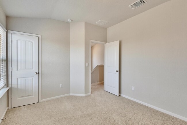 Building Photo - 2014 Arborside Dr