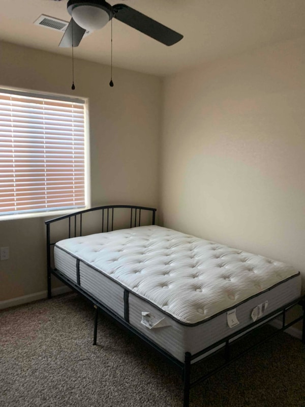 Building Photo - 3640 Newport Ave