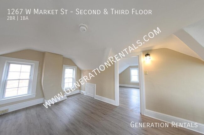 Building Photo - 1267 W Market St