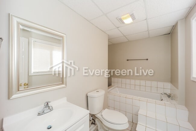 Building Photo - 9353 Whaleys Lake Trce