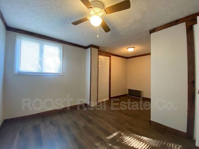 Building Photo - 233 Bellevue Ave