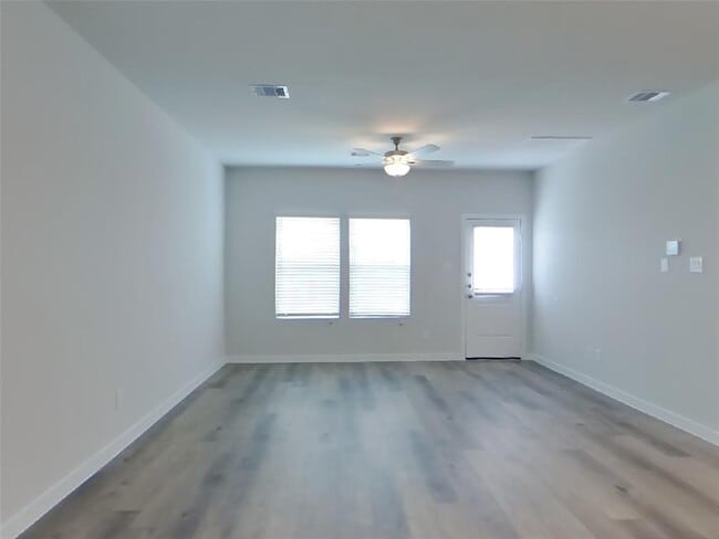Building Photo - 11506 Prosperity Dr