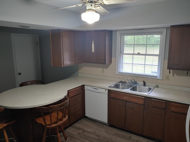 Building Photo - 3433 Keithshire Way
