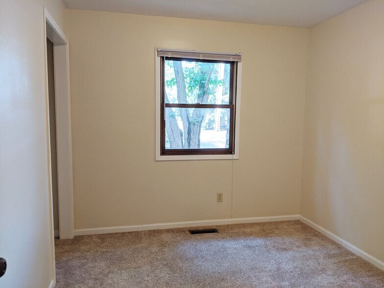 Building Photo - West 15th Street