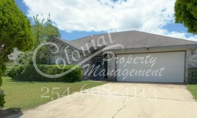 Primary Photo - 3bd/2ba Single-Family Home on Amethyst Dr!