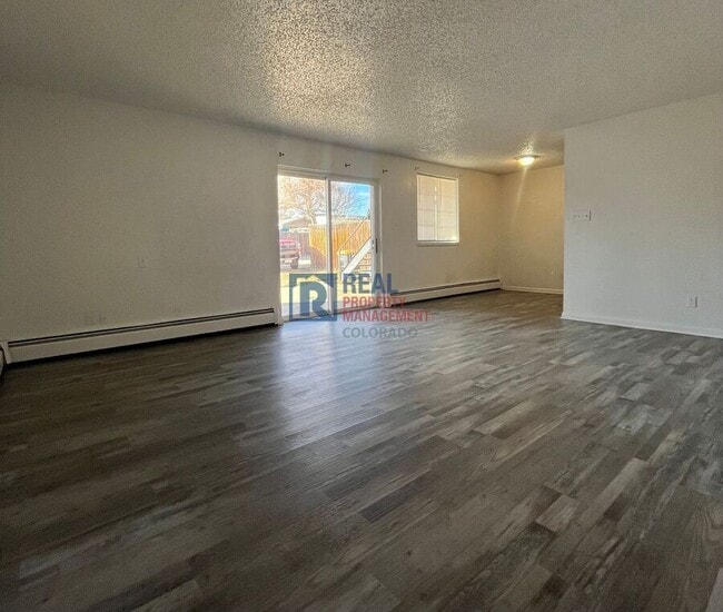 Building Photo - 1303 Coffman St