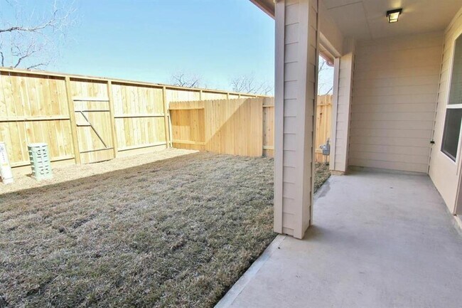 Building Photo - 18250 Bethany Manor Ct