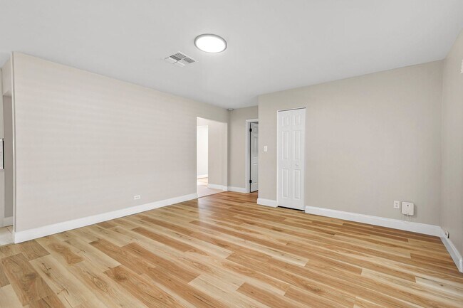 Building Photo - Renovated Winter Park Pines Home for Lease