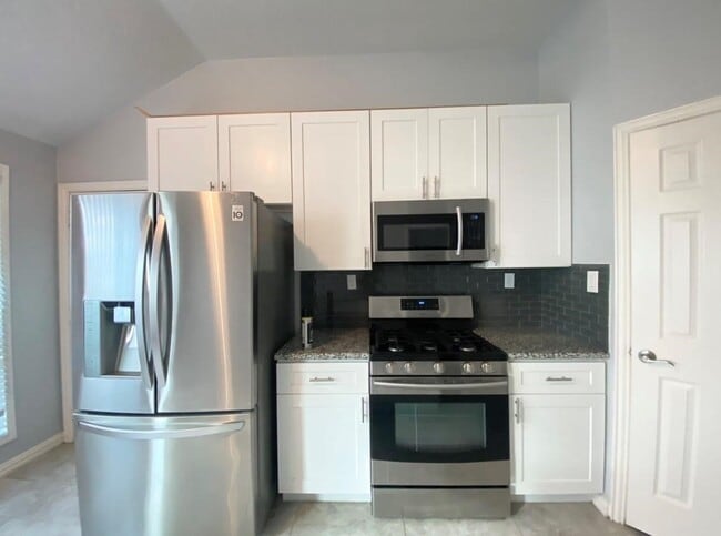 Building Photo - 18011 Pelican Way Rd