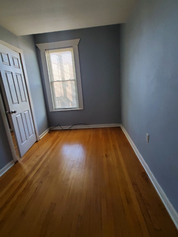 Building Photo - 3418 W Armitage Ave