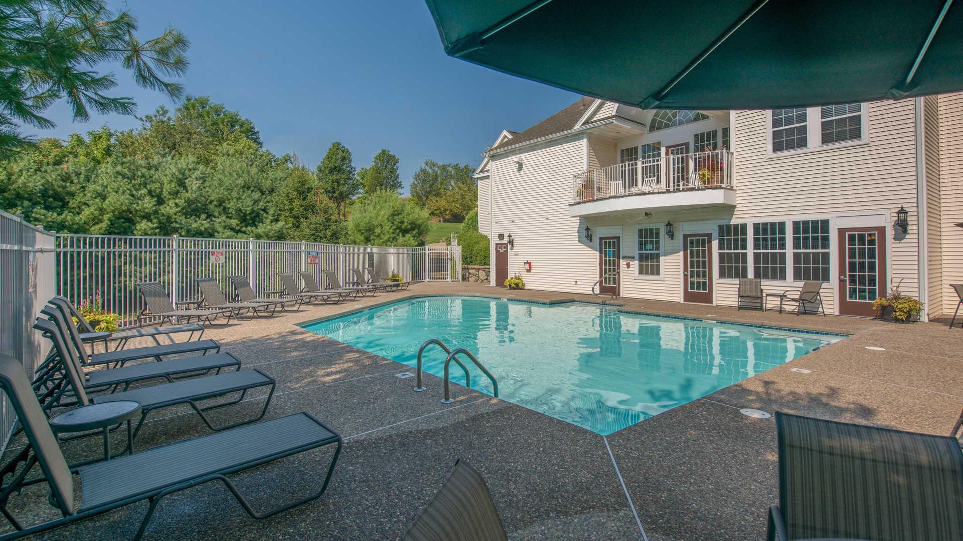 Building Photo - 2 Littles Brook Ct