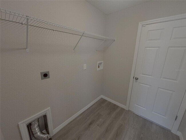 Building Photo - 8355 SW 131st Ln