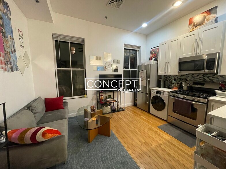 Building Photo - 241 Northampton St