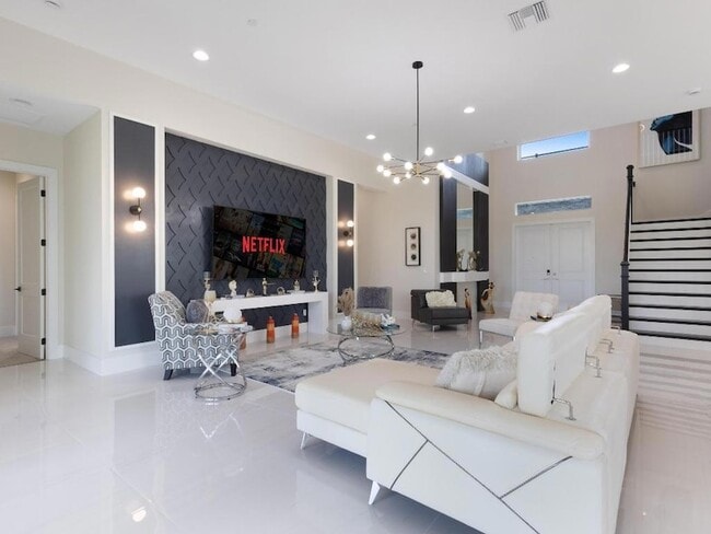 Building Photo - 9124 Coral Isles Cir