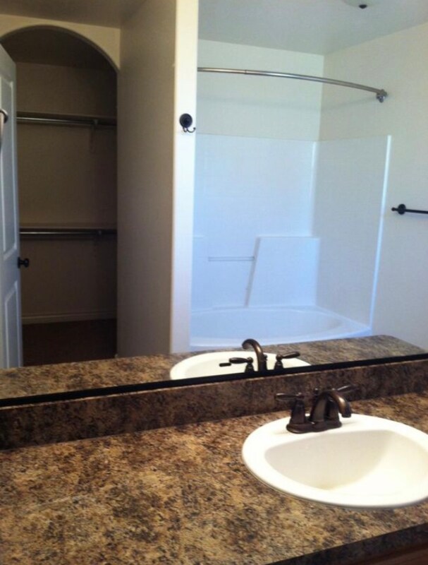 Building Photo - 2068 Edmiston Dr