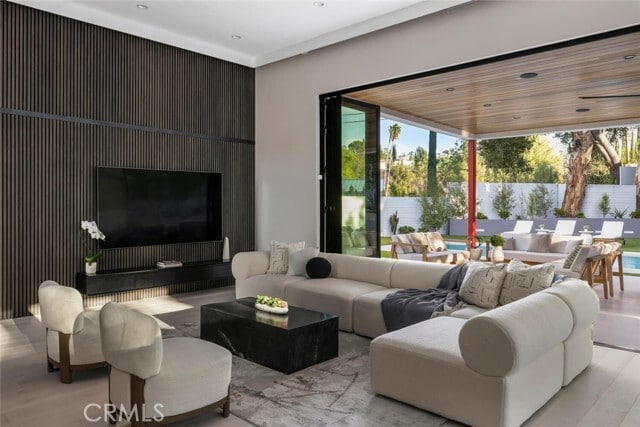 Building Photo - 22020 Alizondo Dr