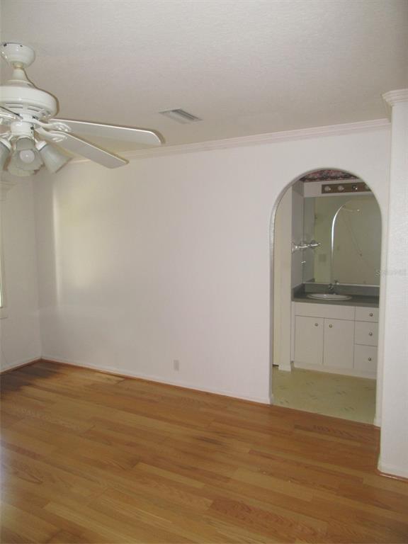 Building Photo - 3632 Annapolis Terrace