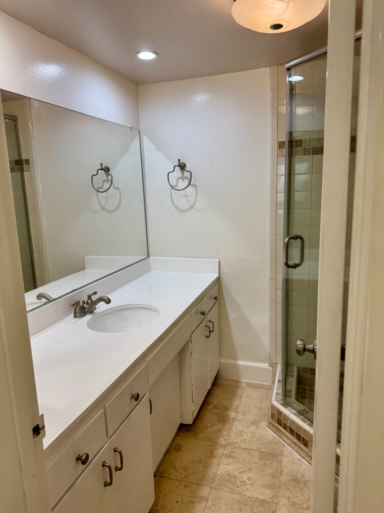 Primary Bathroom - 1115 Cordova St