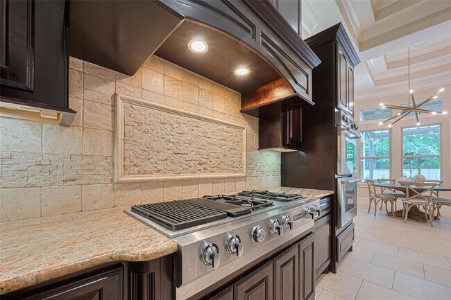 Building Photo - 3 Ivy Castle Ct