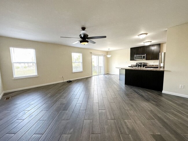 Building Photo - Coming SOON! Beautiful 3-Bedroom Townhome in Wentzville with Finished Basement and Community Amen...