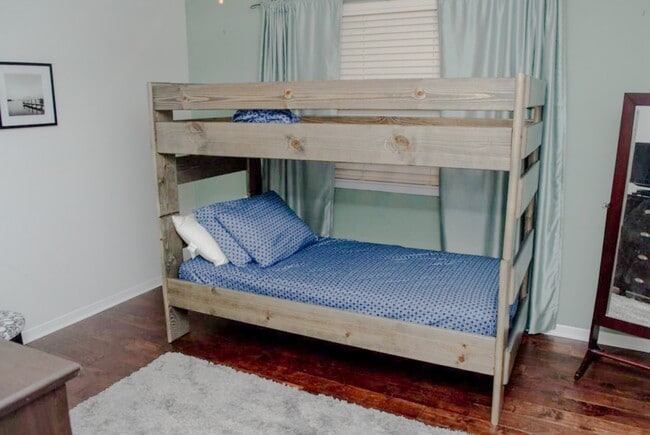 Building Photo - 10114 Kirkvale Dr