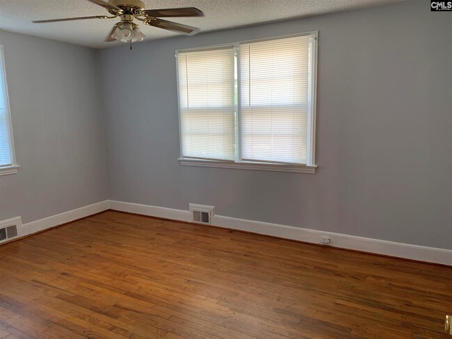 Building Photo - 1429 Colin Kelly Dr