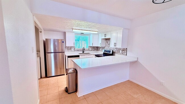 Building Photo - 1927 Country Village Blvd