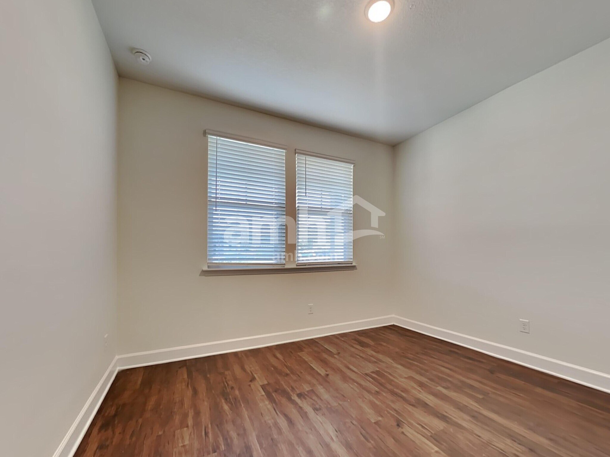 Building Photo - 1076 Tan Tara Trl