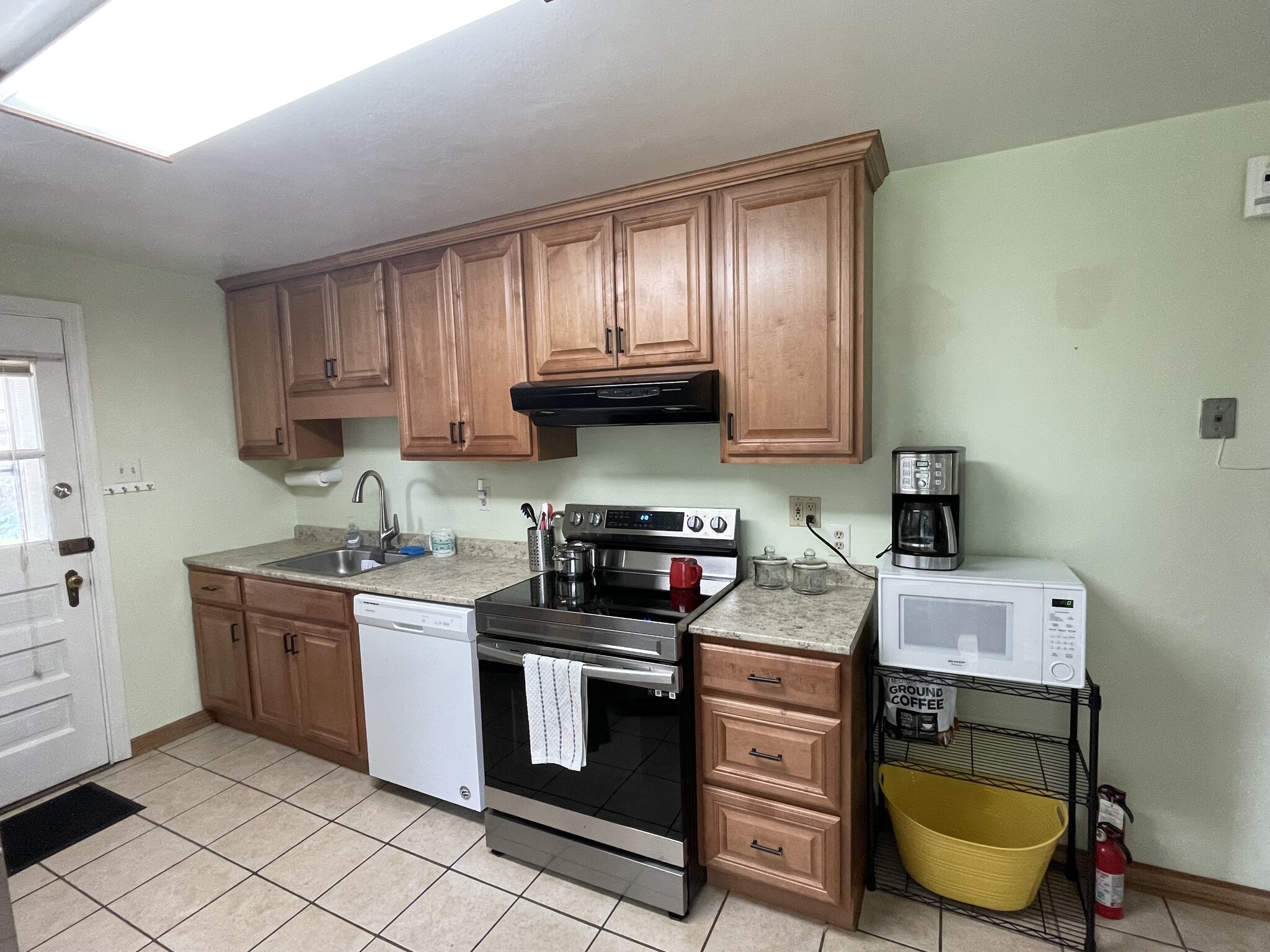 Kitchen - 1453 Woodbine St