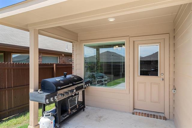 Building Photo - 9312 Leveret Ln