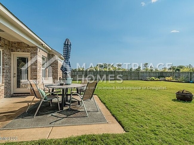 Building Photo - 8295 Blue Ridge Dr