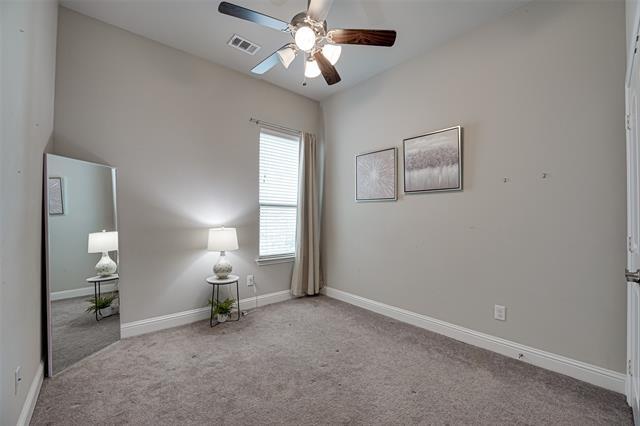 Building Photo - 1651 Sonnet Dr