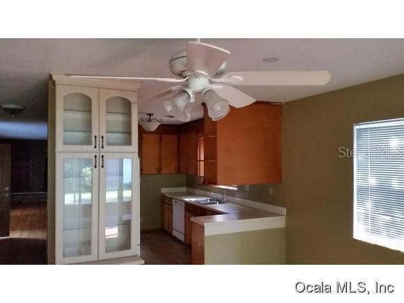 Building Photo - 908 SE 23rd St