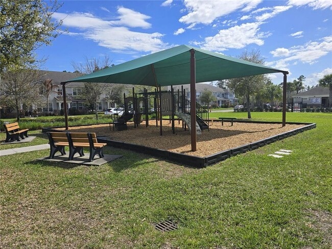 Building Photo - 8913 Matriarca Aly