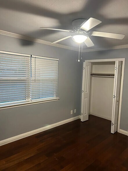 Building Photo - 6902 Colony Park Dr