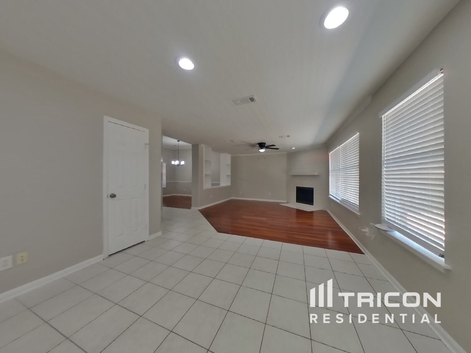 Building Photo - 46 Shimmer Pond Pl