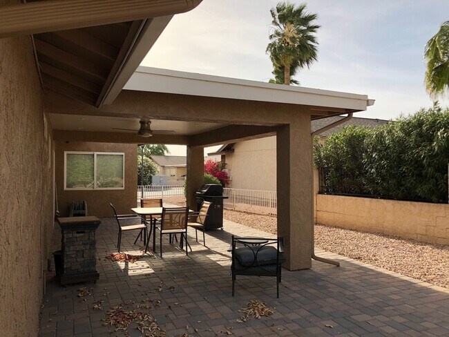 Building Photo - Perfect Vacation Home in a  45+ Active Adult Community! Available May through November 2026!