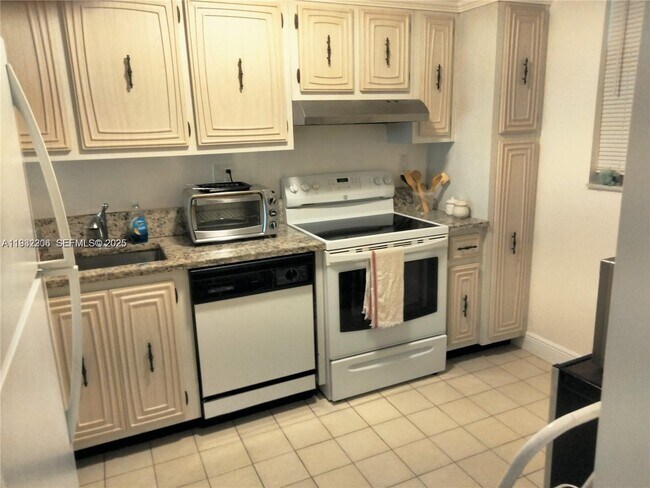 Building Photo - 3801 Environ Blvd