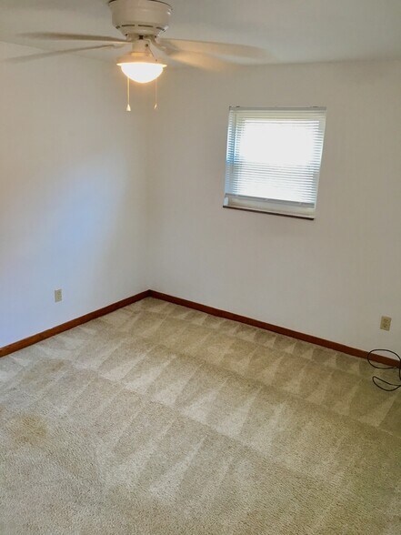 Building Photo - 210 Mount Lebanon Blvd