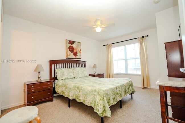 Building Photo - 2270 San Vital Dr