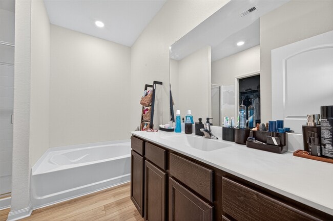 Building Photo - 10811 Anthonomus Way