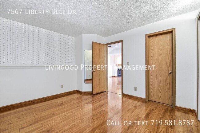 Building Photo - 7567 Liberty Bell Dr
