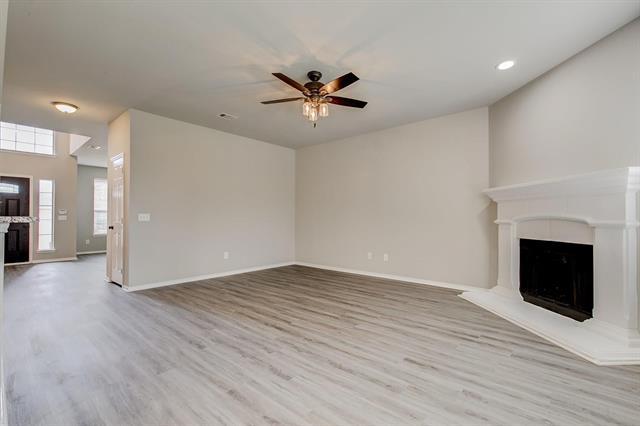 Building Photo - 2723 Excalibur Dr