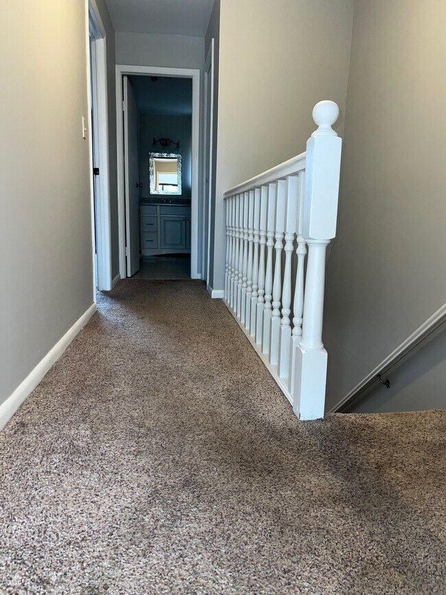 Building Photo - 18 Magnolia Hill Ct