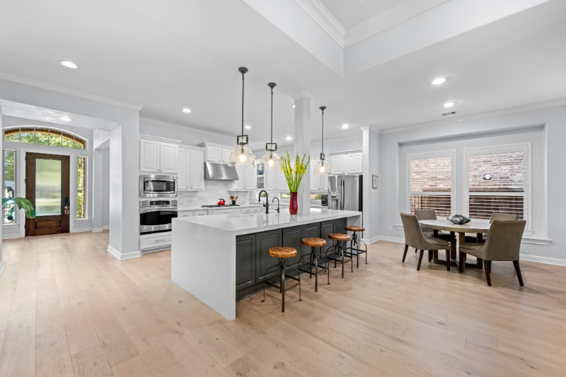 Building Photo - 27 Fury Ranch Pl