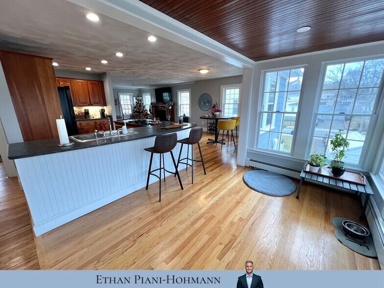 Building Photo - 39 Highland Ave
