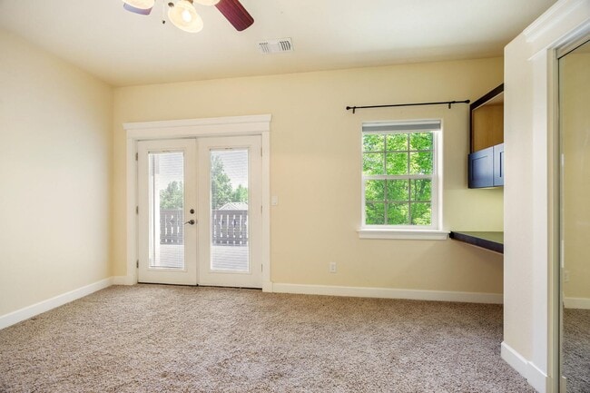 Building Photo - 1512-1514 Hartell Street - 1514 Hartell