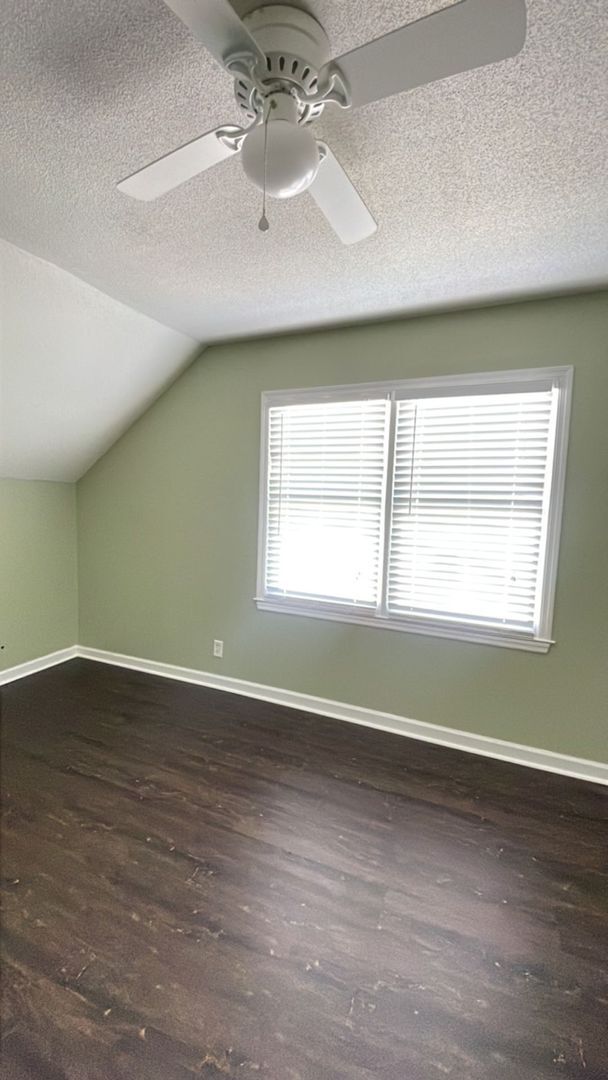 Building Photo - Archdale 4 bed / 2.5 bath