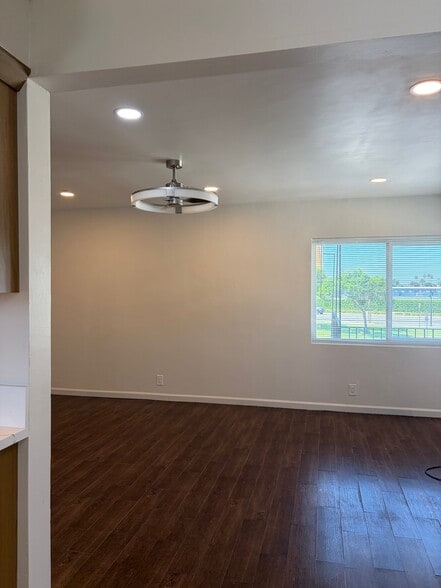 Building Photo - 12416 Rose Ave