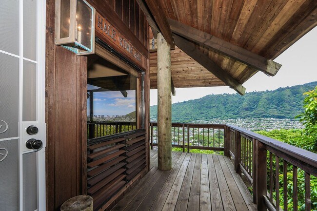 Building Photo - 3368A Anoai Pl